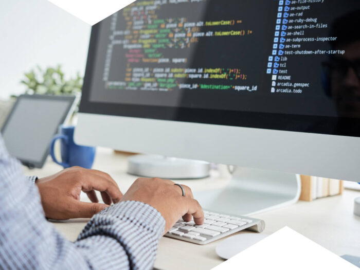 Softwareentwicklung mit Qt und C++ bei Qwasaa Analyse von Codebasis und Softwarearchitektur zur strukturierten Modernisierung von Gerätesoftware